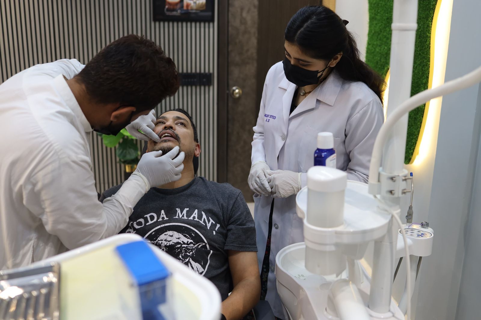 The Mouth–Heart Connection: How Oral Health Affects the Heart